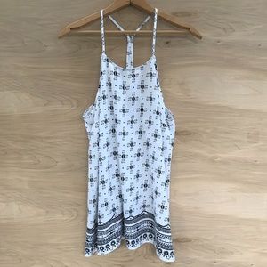 🌼3/$20!🌼 Old Navy Tribal Print Racerback Tank